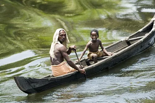 Otec a syn? (Backwaters)