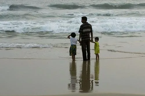 Starostlivý otecko. (Varkala)