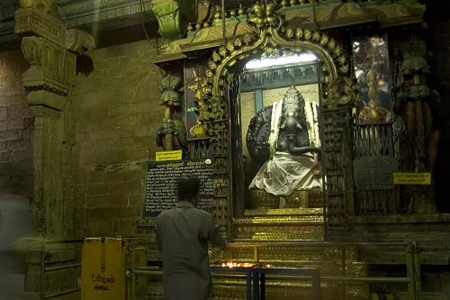 Ganéš, jeden z najobľúbenejších hinduistických bohov. (Sri Meenaksh, Madurai)