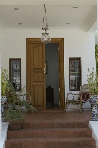 Veranda. (Pondicherry)