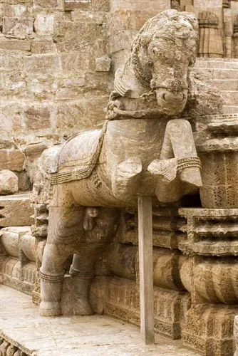 Jeden zo siedmych, už nevládnych koní... (Konark)