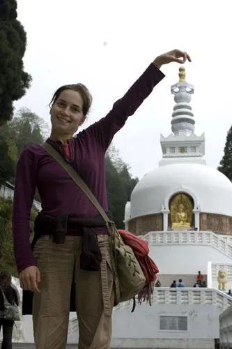 Únos japonskej mierovej pagody. (Darjeeling)