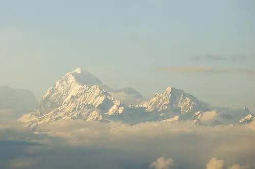 Jeden večer sa nám himalájske kopce predsa len ukázali... (Darjeeling)