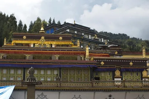 Kláštor v Rumteku. (Rumtek, Sikkim)
