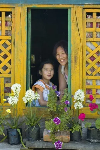 Cez okno.  (Pelling, Sikkim)