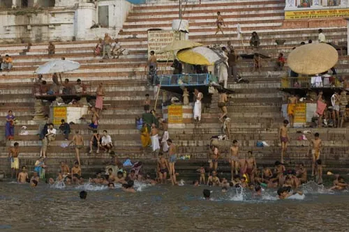 Očista v Gange. (Varanasi)