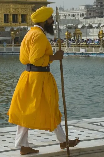 Chrámový strážca. (Amritsar)