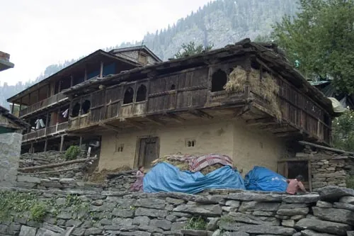 Typický dom v údolí Kullu. (Manali)