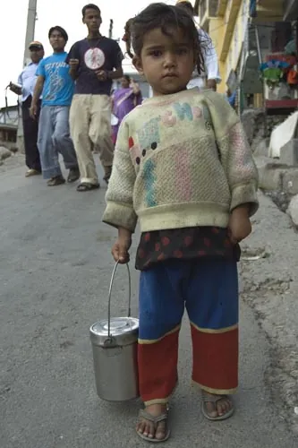 Dievča s ešusom.  (Manali)