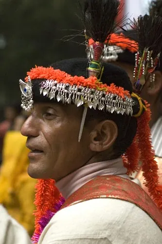 Miestny slávnostný "kroj".  (Manali)